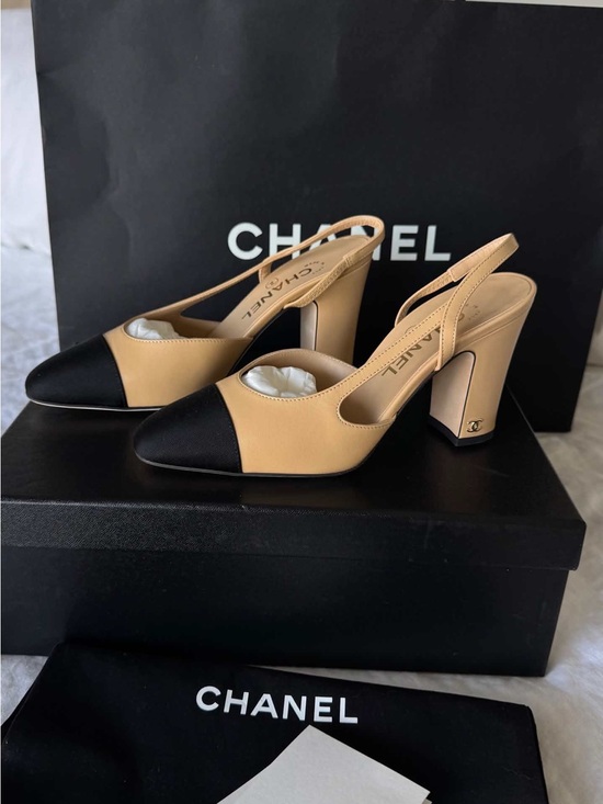CHANEL Shoes - CHANEL Two-Tone Slingback Pumps in Beige and Black